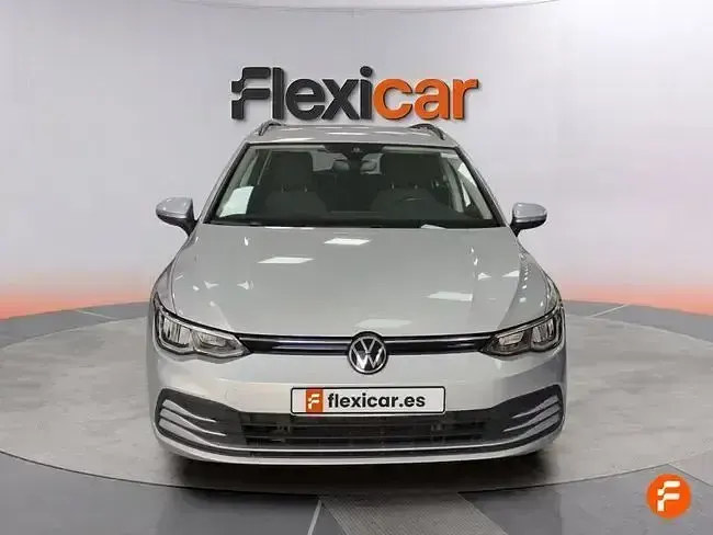 Usado VW Golf VIII Life 150 CV (110 kW) 2022 Gris Familiar