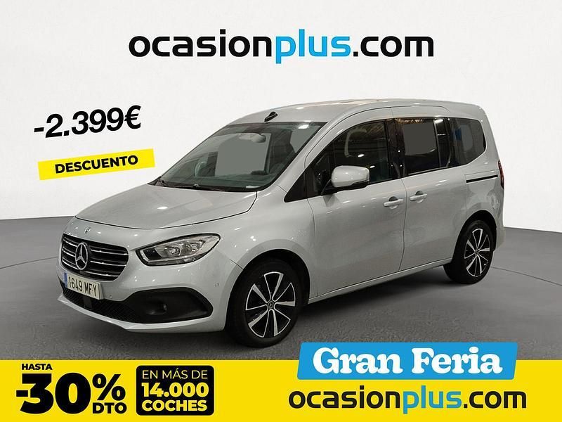 Blanco Usado 2023 Mercedes A180 Monovolumen | 26.390 € (Precio justo) - Imagen 1/4