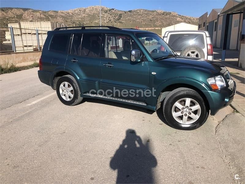 Usado Mitsubishi Montero 160 CV (117 kW) 2005 Verde SUV
