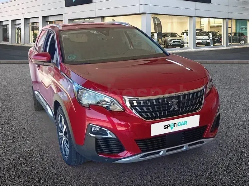Usado Peugeot 3008 Allure 130 CV (95 kW) 2020 Rojo SUV