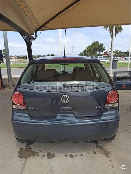 Brugt VW Polo Advance 70 HK (51 kW) 2005 Grå Hatchback