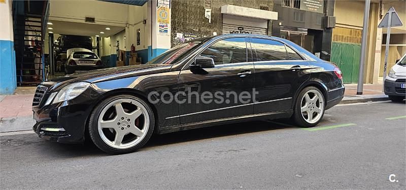 Negro Usado 2012 Mercedes E220 Avantgarde Berlina | 7500 € (Super precio) - Imagen 1/4