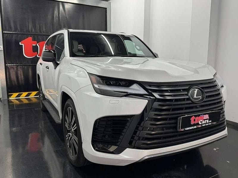 Usado Lexus LX600 2024 Blanco SUV