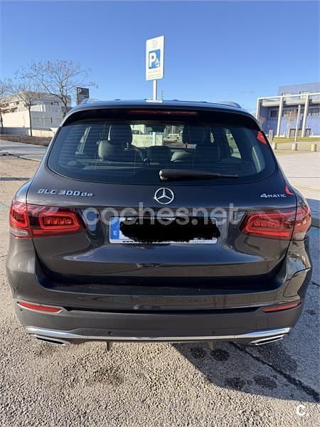 Usado Mercedes GLC300e 306 CV (225 kW) 2021 Gris / plata SUV