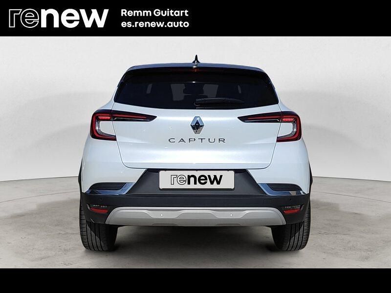 Usado Renault Captur Techno 140 CV (102 kW) 2023 Blanco SUV