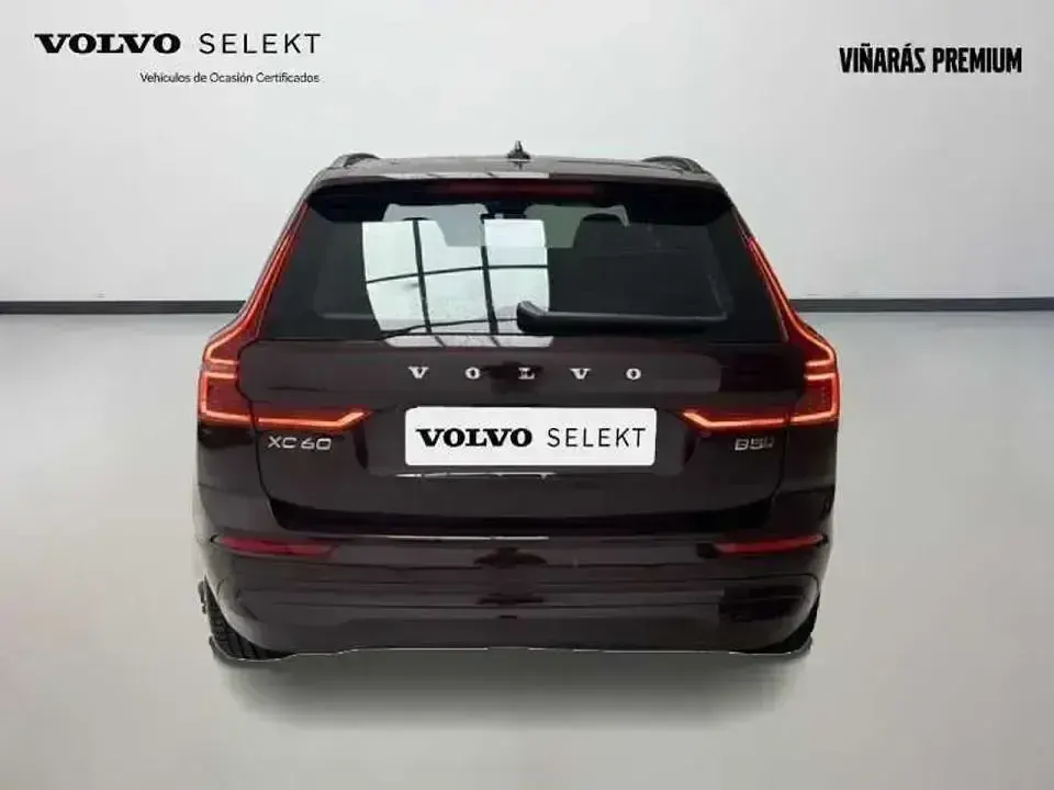 Usado Volvo XC60 Core 250 CV (183 kW) 2025 Otro SUV