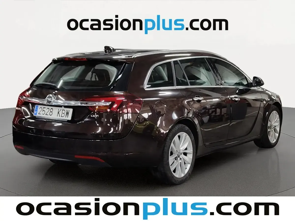 Usado Opel Insignia Excellence 136 CV (100 kW) 2017 Marrón Familiar