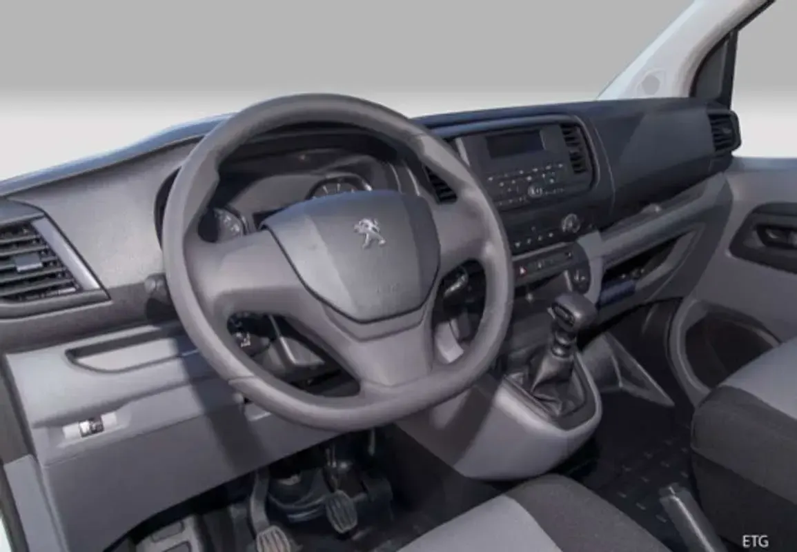 Usado Peugeot Expert S 102 CV (75 kW) 2024 Blanco Van