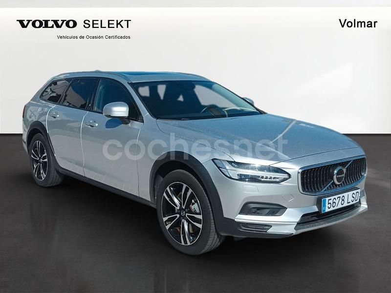 Gris / plata Usado 2021 Volvo V90 CC Pro Familiar | 35.900 € (Un poco caro) - Imagen 1/4