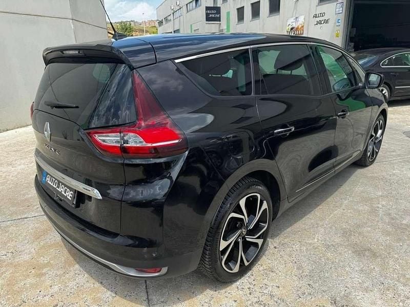 Usado Renault Grand Scénic IV Zen 150 CV (110 kW) 2019 Negro Monovolumen