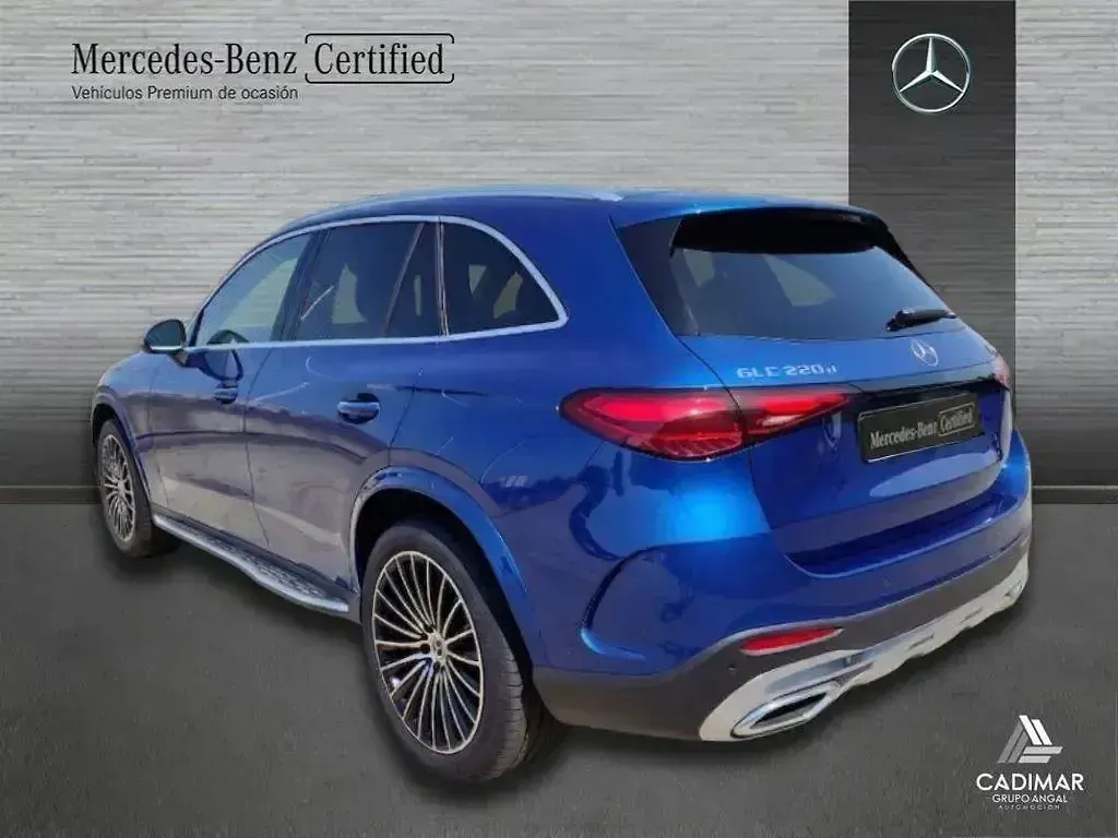 Nuevo Mercedes GLC220 AMG line 197 CV (144 kW) 2025 Azul SUV