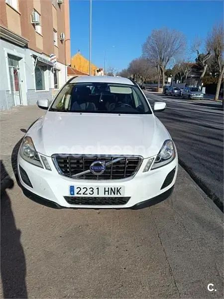 Usado Volvo XC60 Summum 163 CV (119 kW) 2012 Blanco SUV