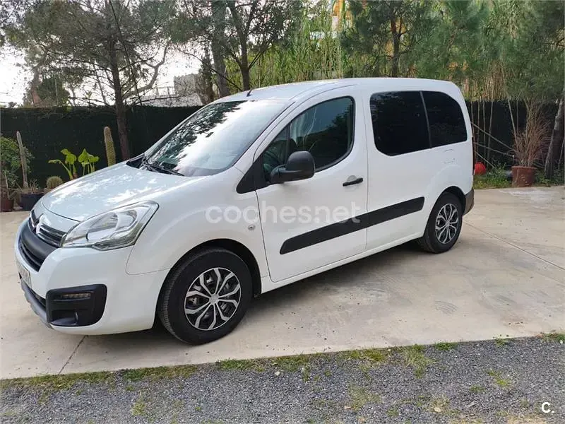 Usado Citroën e-Berlingo Live 75 CV (55 kW) 2017 Blanco Monovolumen