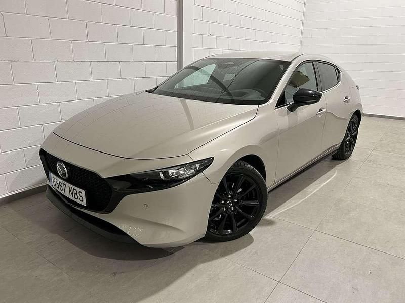 Usado Mazda 3 Homura-Line 140 CV (102 kW) 2025 Gris Utilitario