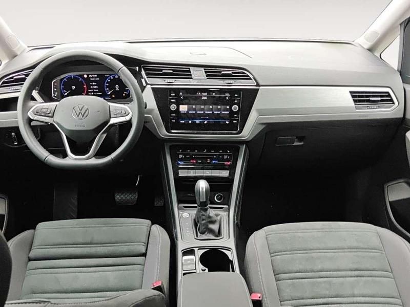 Usado VW Touran 150 CV (110 kW) 2025 Gris Monovolumen
