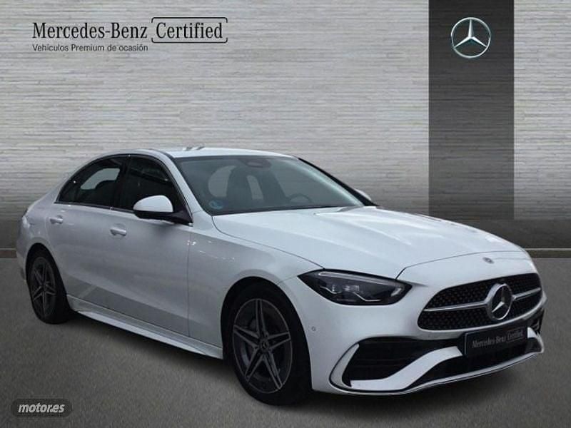 Usado Mercedes C200 AMG line 184 CV (135 kW) 2023 Blanco Berlina