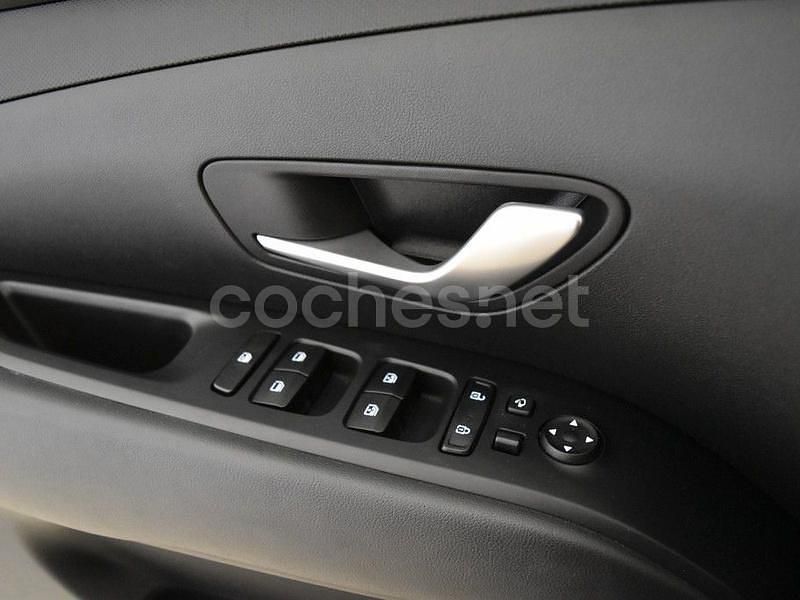 Usado Hyundai Tucson 150 CV (110 kW) 2024 Gris / plata SUV