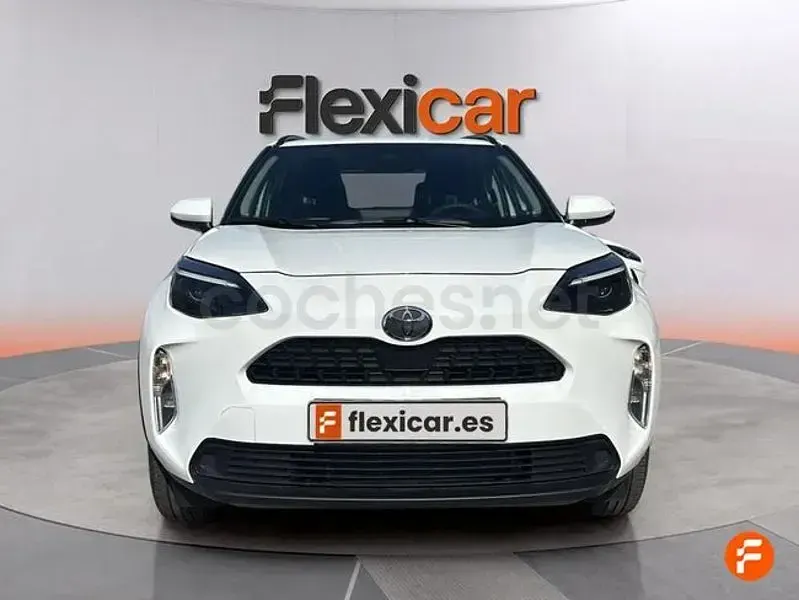 Nuevo Toyota Yaris Cross Active 130 CV (95 kW) 2026 Blanco SUV
