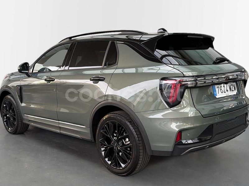 Usado Lynk & Co 01 276 CV (202 kW) 2025 Verde SUV