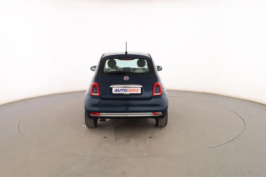 Usado Fiat 500 Lounge 70 CV (51 kW) 2018 Azul Berlina