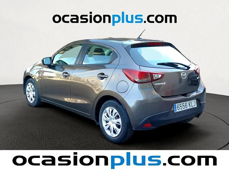 Begagnad Mazda 2 Style 75 HK (55 kW) 2018 Brun Sedan