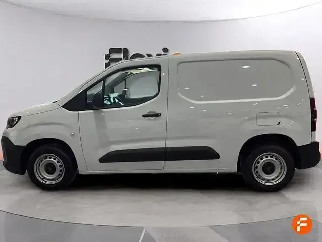 Usado Peugeot Partner 102 CV (75 kW) 2025 Blanco Monovolumen