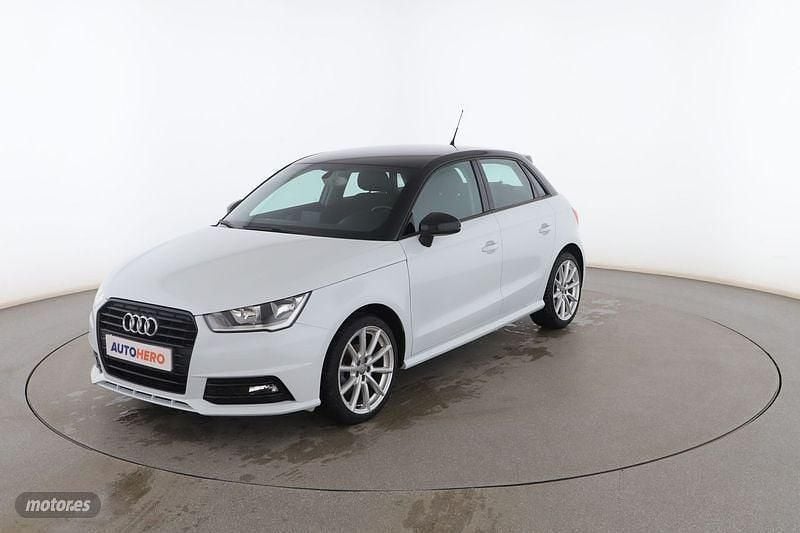 Blanco Usado 2017 Audi A1 Attraction Utilitario | 14.799 € (Precio justo) - Imagen 1/3