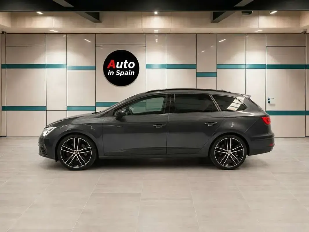 Usado Seat Leon CUPRA 300 CV (220 kW) 2019 Gris Utilitario