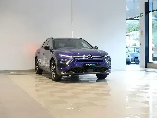 Usado Citroën C5 X Shine 225 CV (165 kW) 2022 Azul Familiar