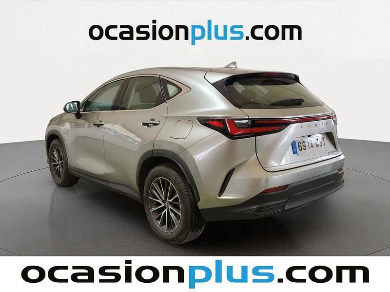 Usado Lexus NX350h 242 CV (177 kW) 2024 Gris SUV