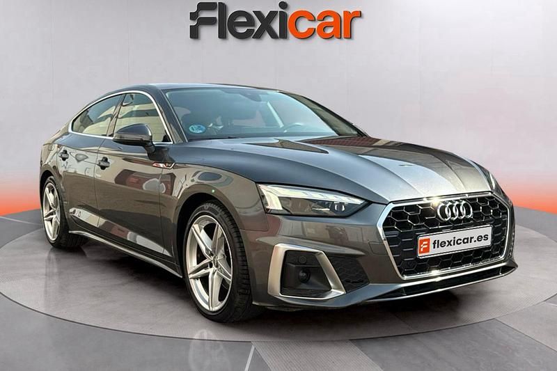 Gris Usado 2021 Audi A5 Sportback S-Line Berlina | 26.790 € (Buen precio) - Imagen 1/4
