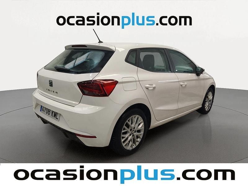 Usado Seat Ibiza Style 95 CV (69 kW) 2018 Blanco Utilitario