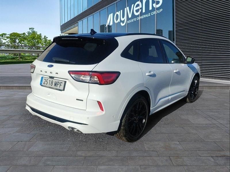 Usado Ford Kuga ST-Line X 190 CV (139 kW) 2024 Blanco SUV