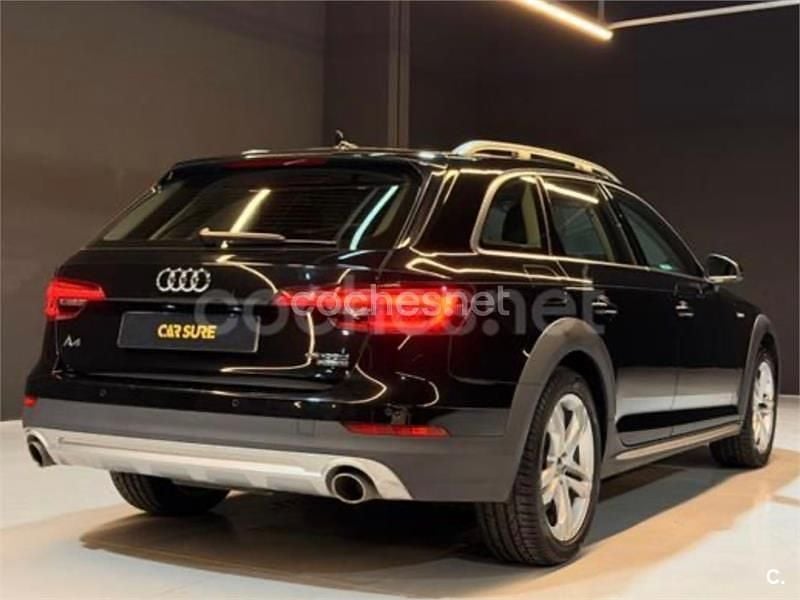 Usado Audi A4 Allroad Exclusive 245 CV (180 kW) 2019 Negro Familiar