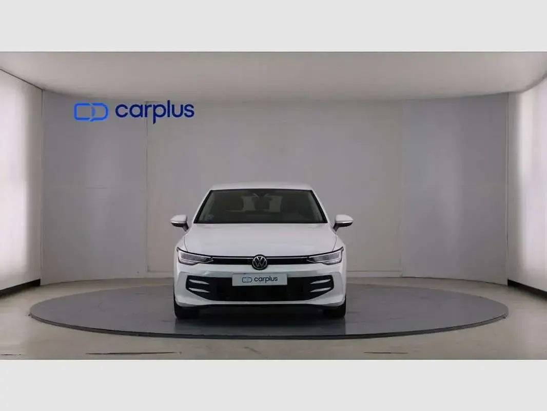 Usado VW Golf VIII 116 CV (85 kW) 2025 Blanco Utilitario