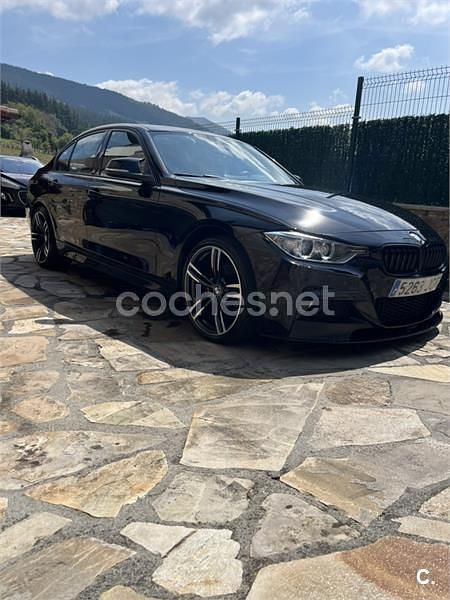 Negro Usado 2015 BMW 318 M Performance Berlina | 15.600 € - Imagen 1/4