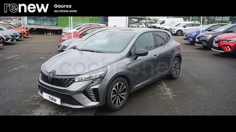 Usado Renault Clio V Techno 90 CV (66 kW) 2023 Gris / plata Berlina