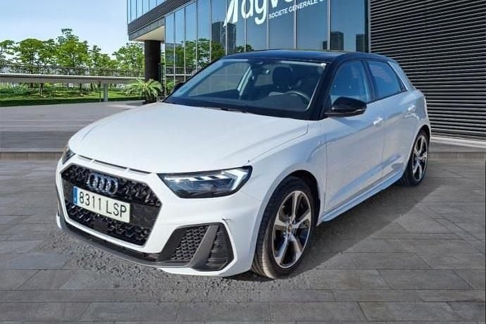 Rojo Usado 2021 Audi A1 Sportback Utilitario | 21.000 € (Precio justo) - Imagen 1/4