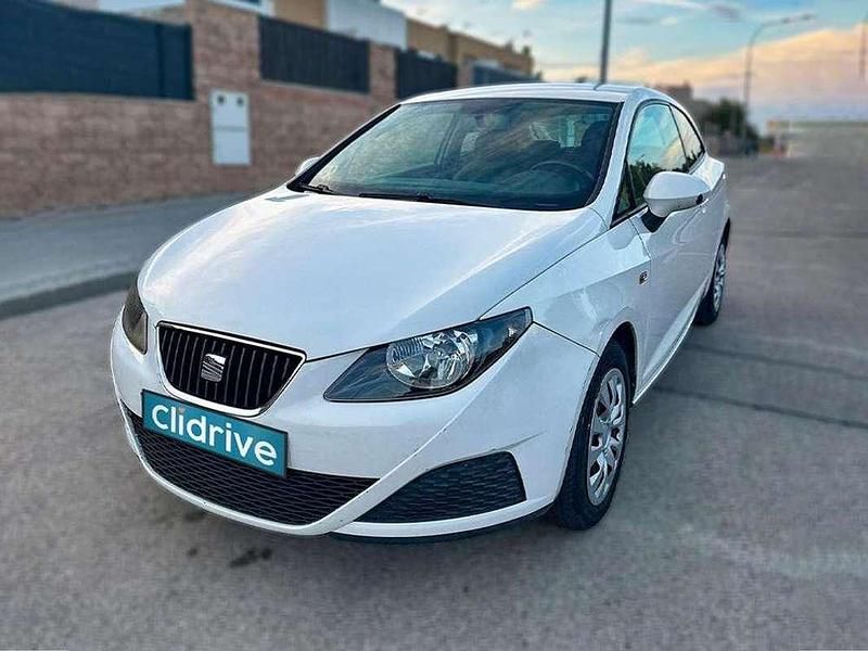 Usado Seat Ibiza Reference 75 HP (55 kW) 2011 Branco Citadino