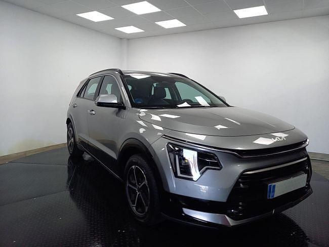 Usado Kia Niro 184 CV (135 kW) 2023 Gris SUV