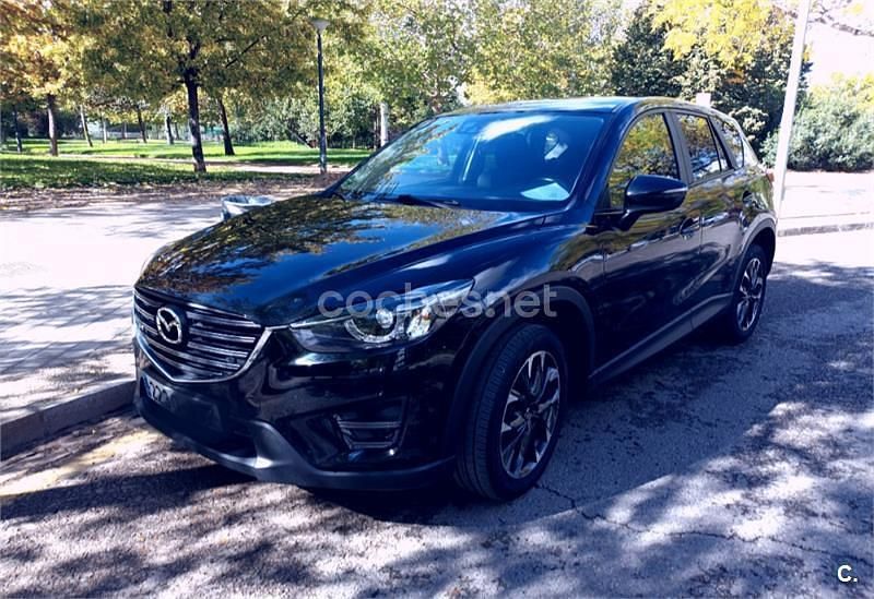 Usado Mazda CX-5 Luxury 150 CV (110 kW) 2016 Negro SUV