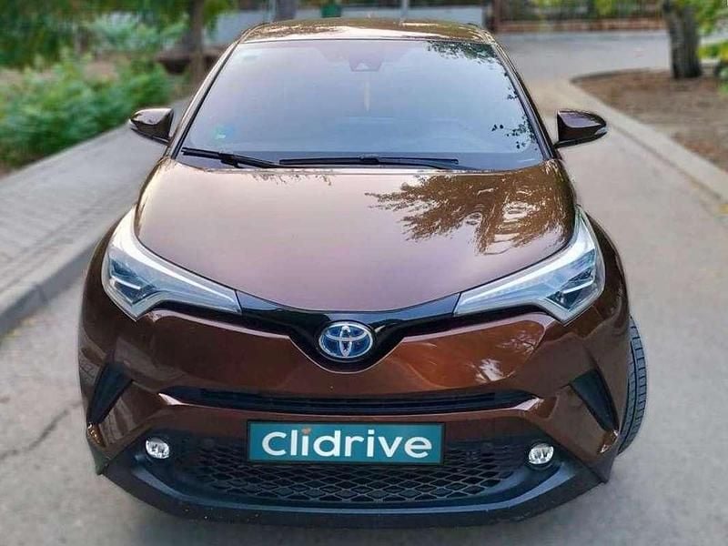 Käytetty Toyota C-HR+ Plus 98 HP (72 kW) 2017 Ruskea Katumaasturi