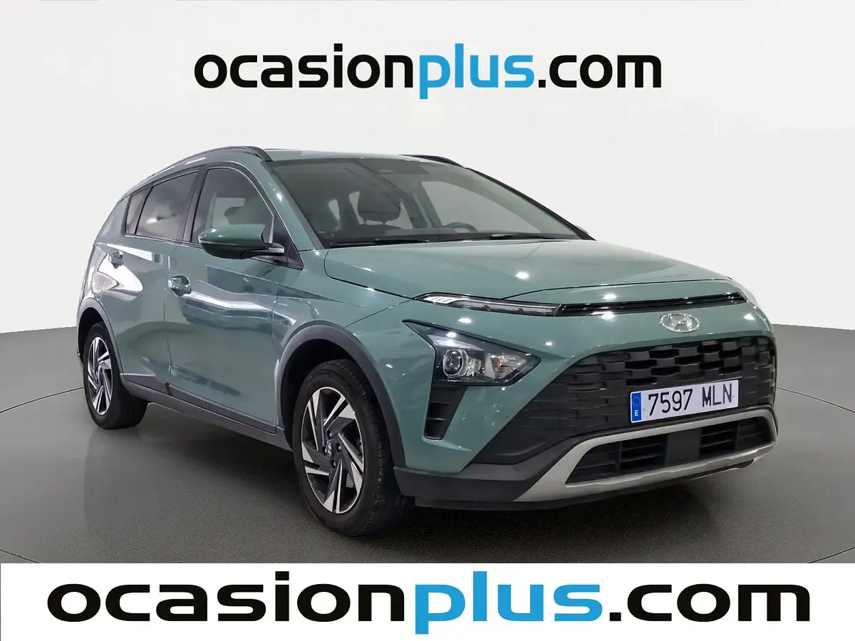 Usado Hyundai Bayon 84 CV (61 kW) 2023 Verde SUV