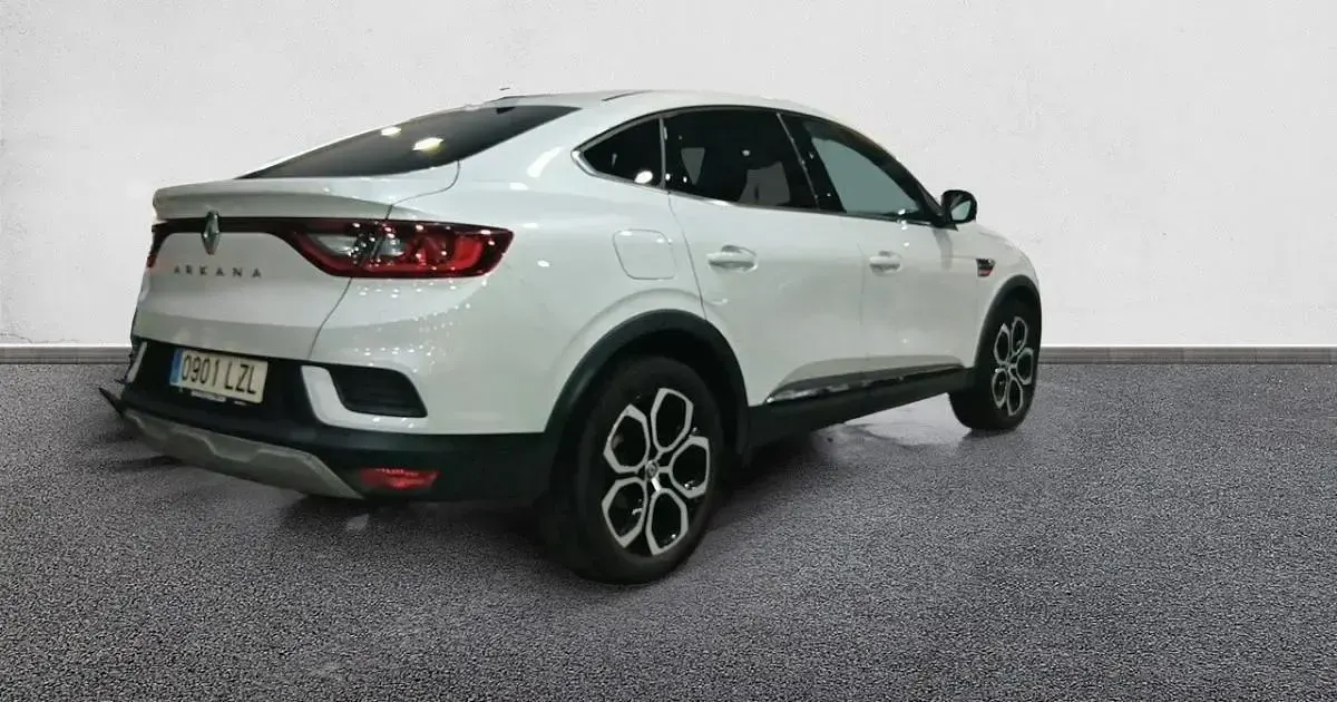Usado Renault Arkana Zen 140 CV (102 kW) 2022 SUV