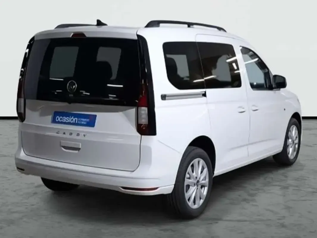 Nuevo VW Caddy Comfortline 102 CV (75 kW) 2026 Blanco Monovolumen