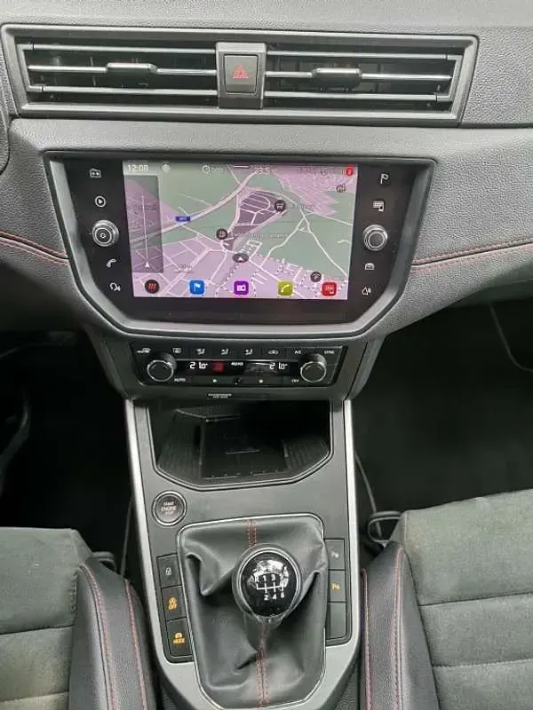 Usado Seat Arona FR 110 CV (80 kW) 2021 Rojo SUV