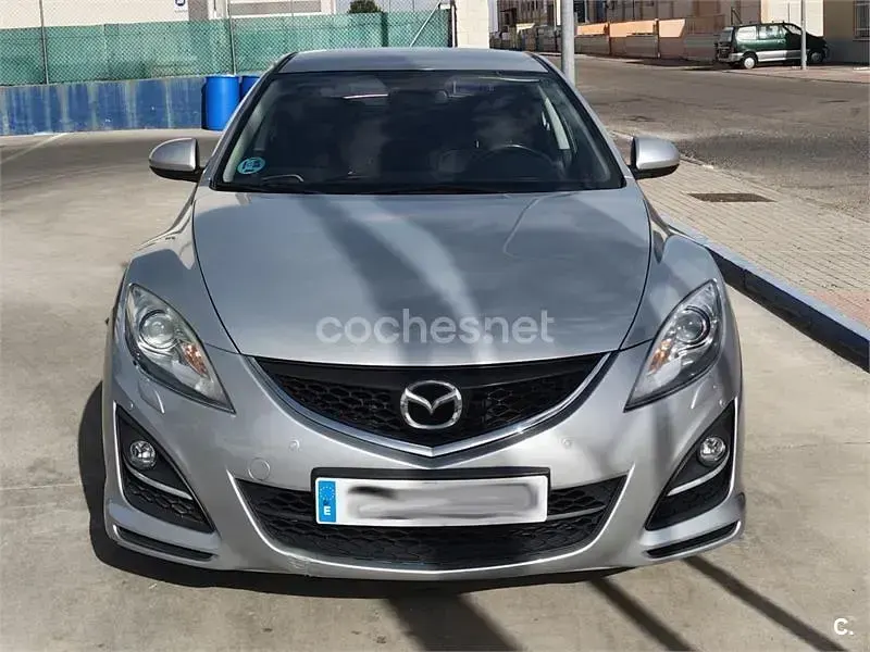 Usado Mazda 6 Style 155 CV (114 kW) 2010 Gris / plata Berlina
