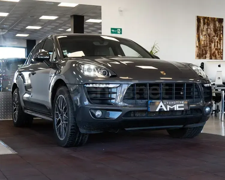 Usado Porsche Macan S Diesel 258 CV (189 kW) 2015 Gris / plata SUV