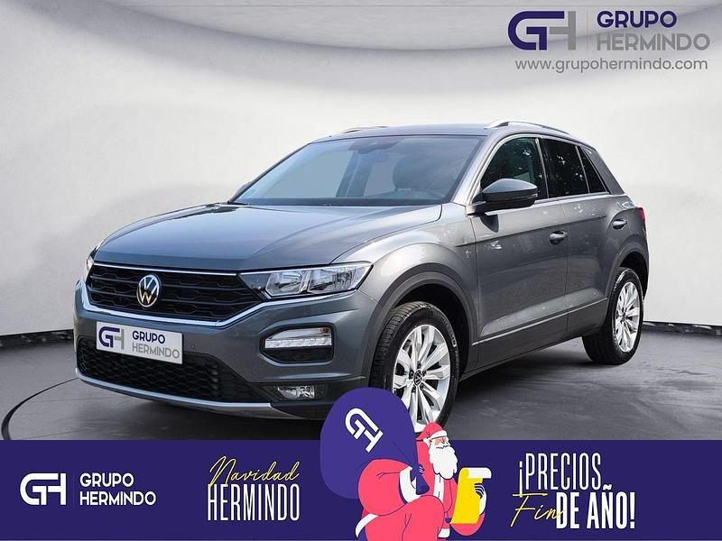 Gris / plata Usado 2021 VW T-Roc Advance SUV | 25.500 € (Precio justo) - Imagen 1/4