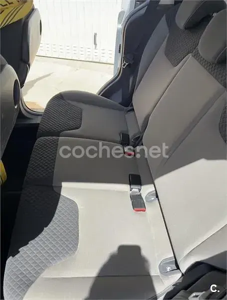 Usado Ford Tourneo Courier Titanium 100 CV (73 kW) 2017 Blanco Monovolumen